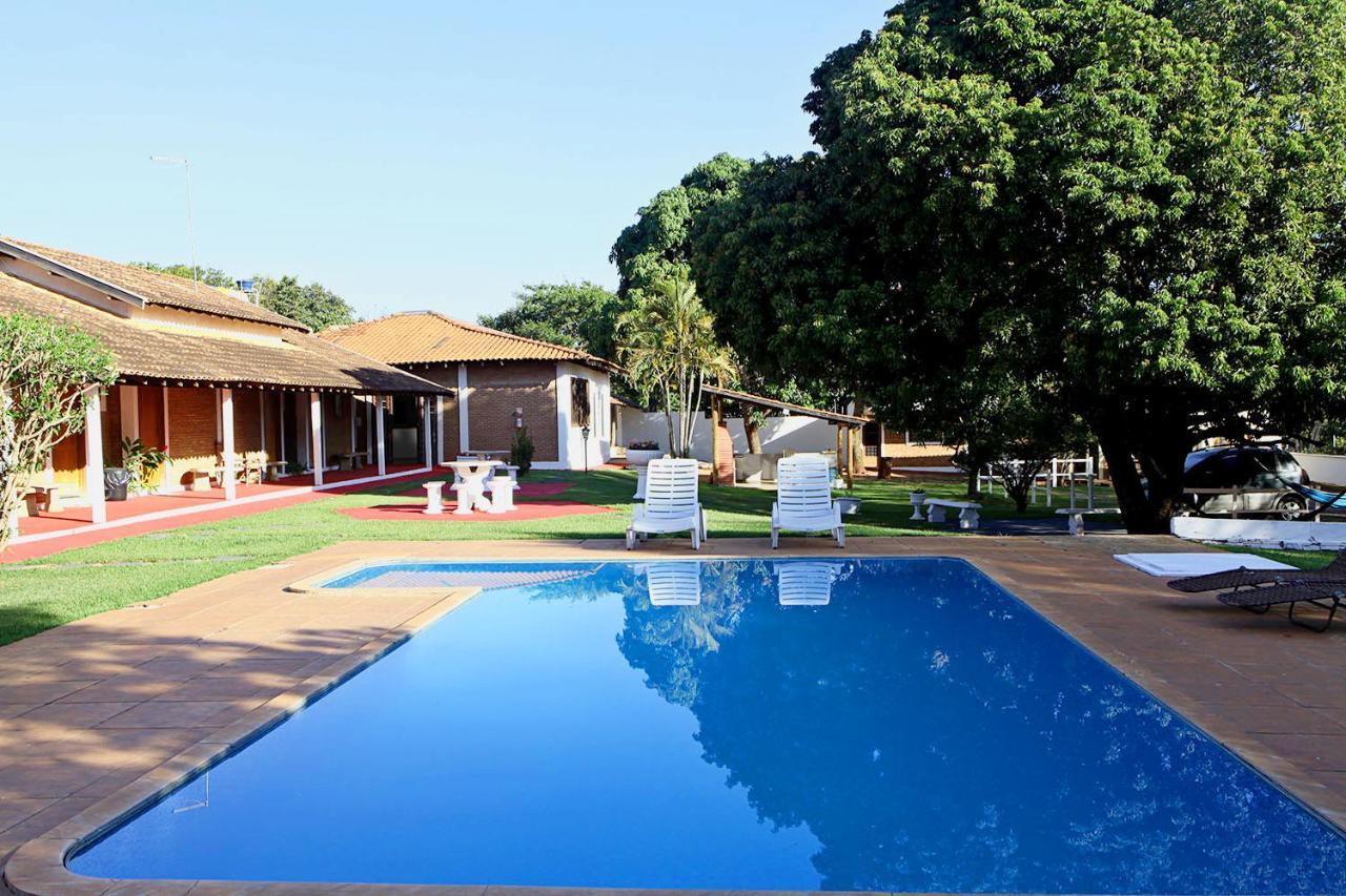 Pousada Villa Olympia Olímpia Buitenkant foto
